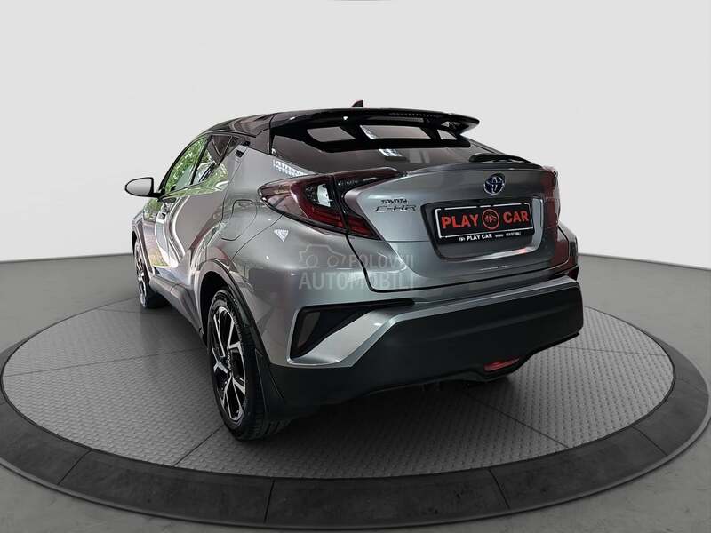 Toyota C-HR HYBRID/T0P