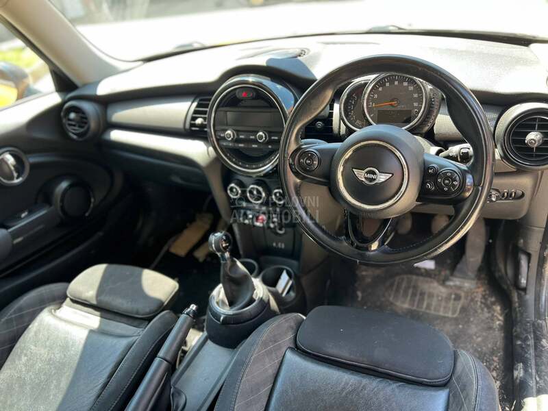 MINI Cooper F56 -  kompletan auto u delovima