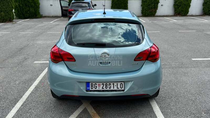 Opel Astra J 1.7 Reg Godinu dana