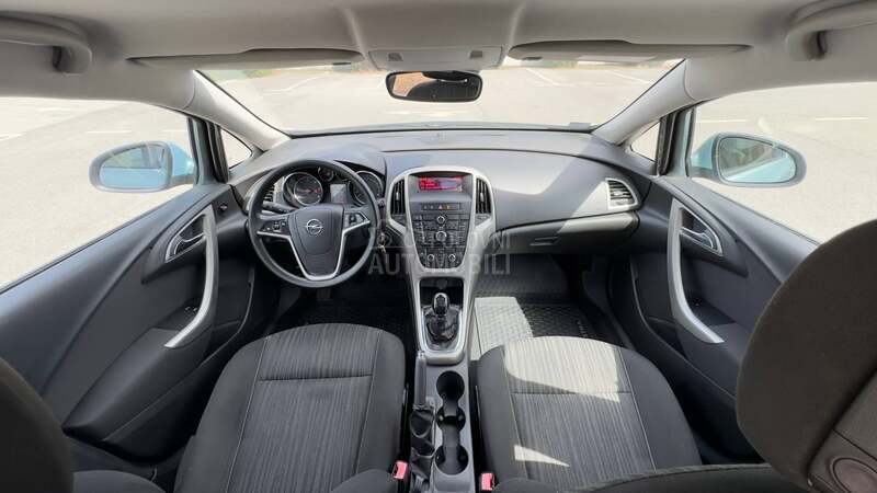 Opel Astra J 1.7 Reg Godinu dana