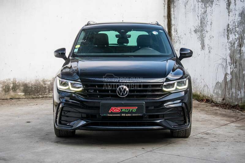 Volkswagen Tiguan 2.0TDI R line Pano