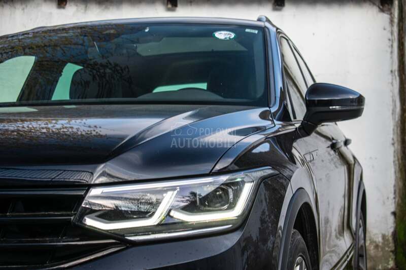 Volkswagen Tiguan 2.0TDI R line Pano
