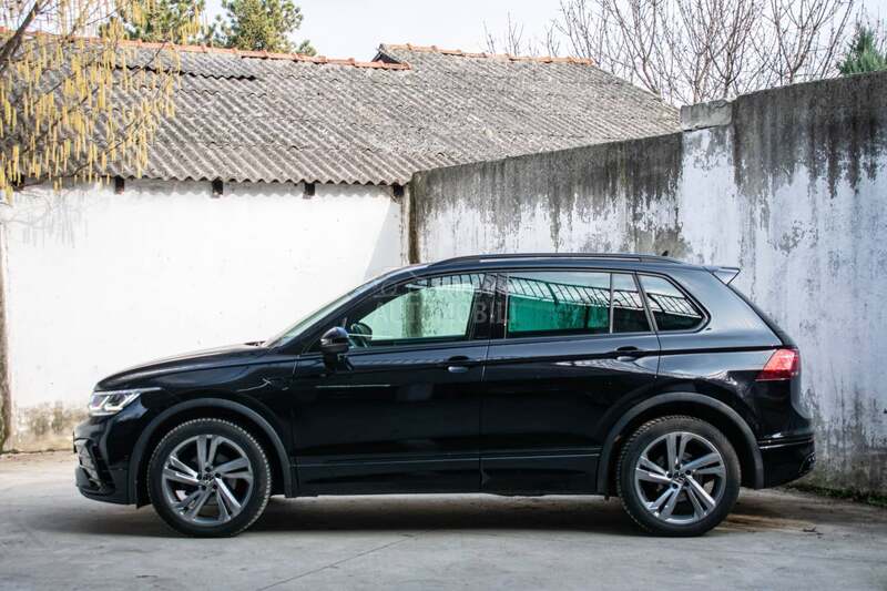 Volkswagen Tiguan 2.0TDI R line Pano