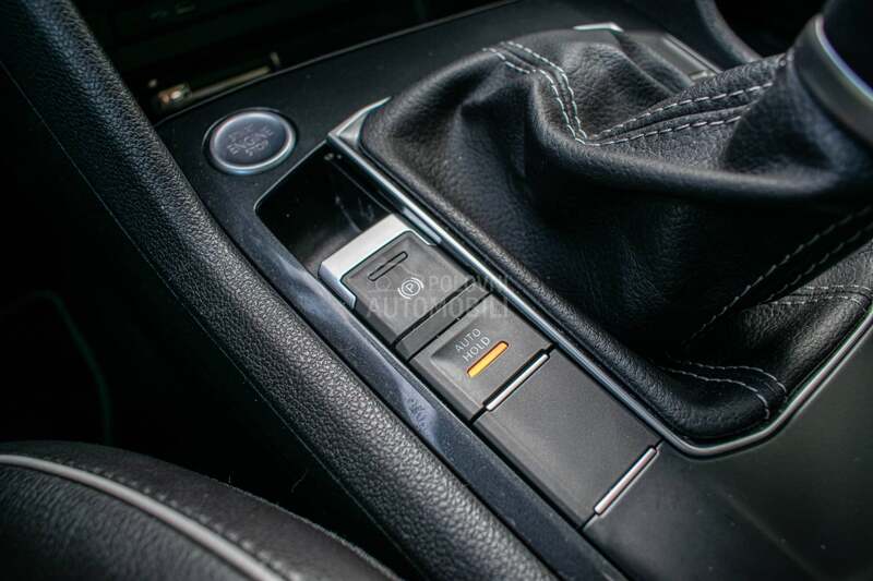 Volkswagen Tiguan 2.0TDI R line Pano