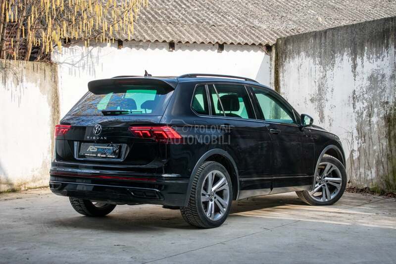 Volkswagen Tiguan 2.0TDI R line Pano