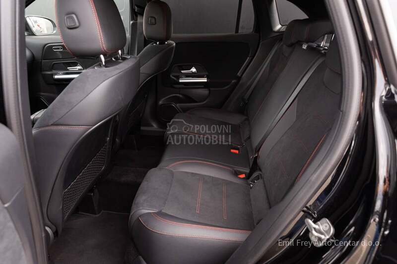 Mercedes Benz GLA 180 D