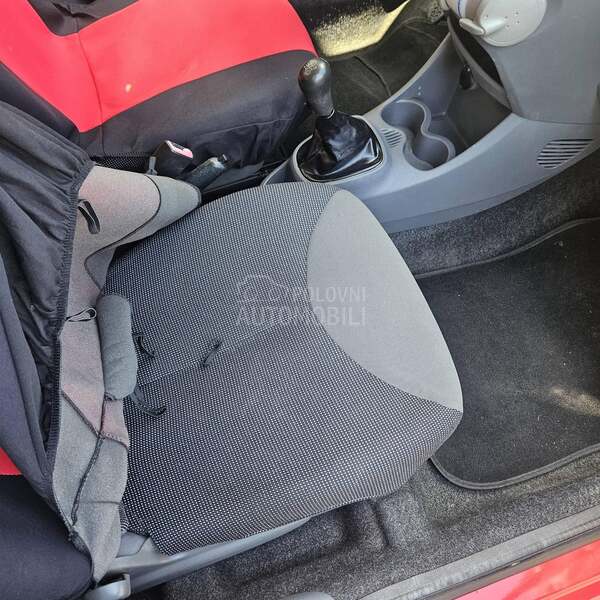 Peugeot 107 1.0