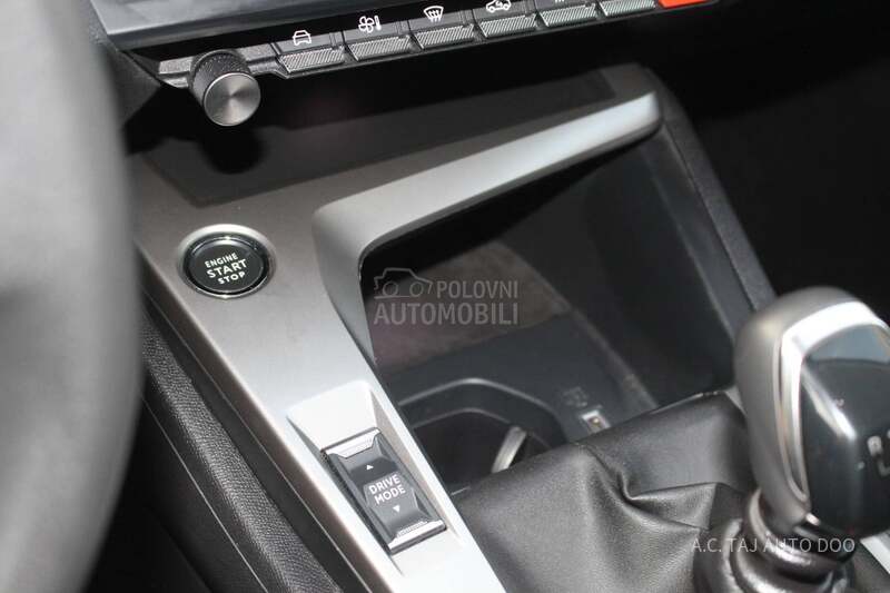 Peugeot 308 1.5 ACTIVE PACK 130