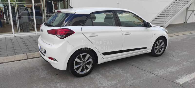 Hyundai i20 Z.a.m.e.n.a