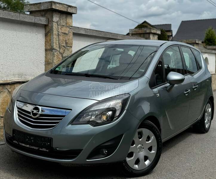 Opel Meriva 1.4 COSMO/XENON