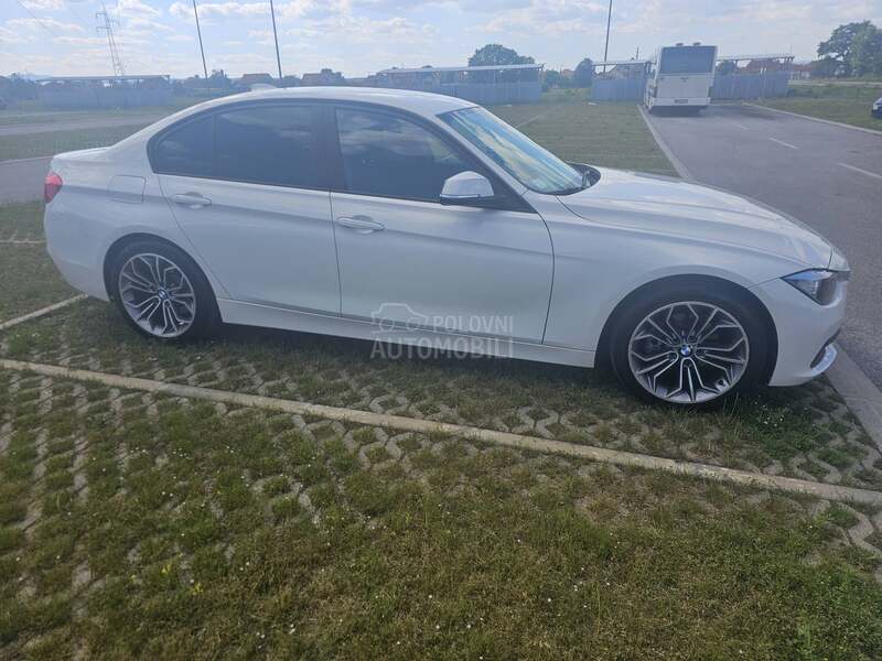 BMW 318 