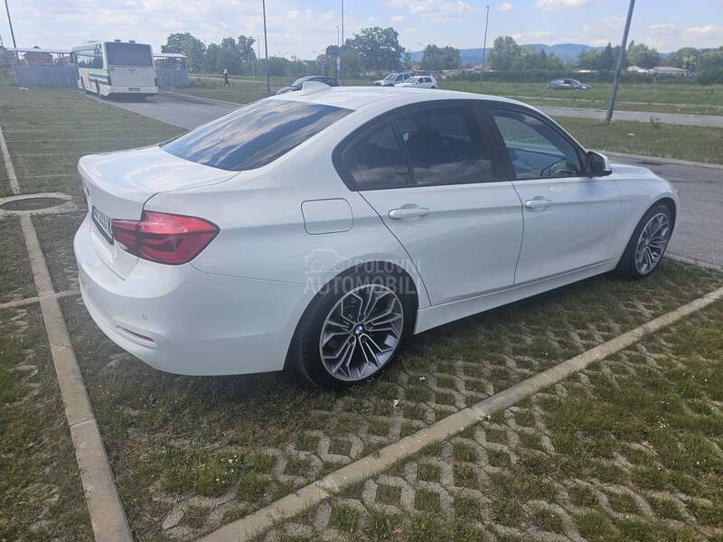 BMW 318 