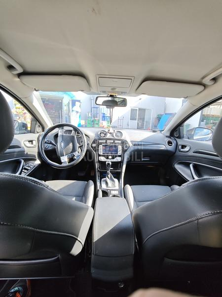 Ford Mondeo Titanium