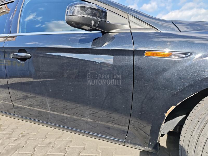 Ford Mondeo Titanium