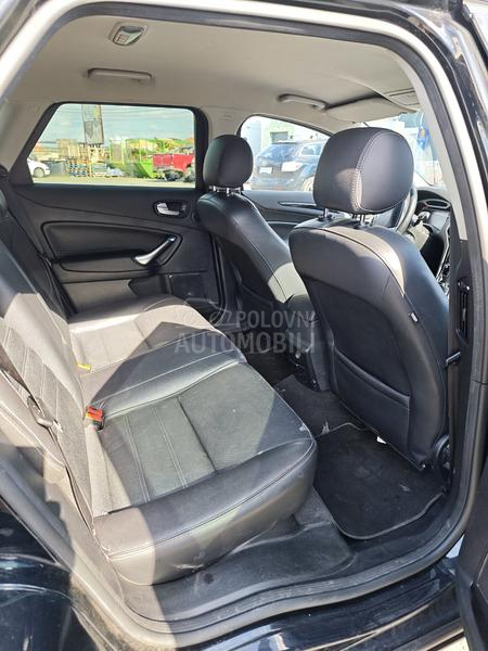 Ford Mondeo Titanium