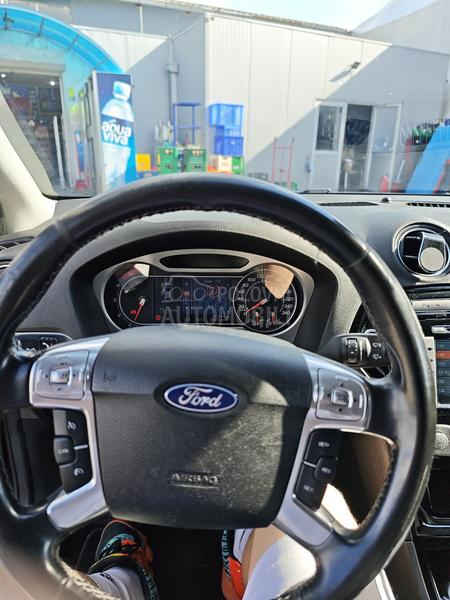 Ford Mondeo Titanium