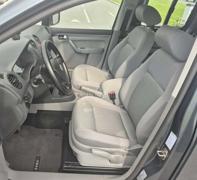 Volkswagen Caddy 2.0 CNG 7 SEDIŠTA
