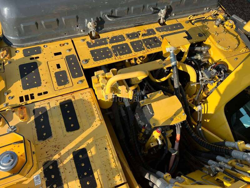 Komatsu 365 Lc
