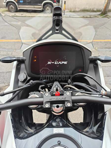 Moto Morini X- CAPE 650