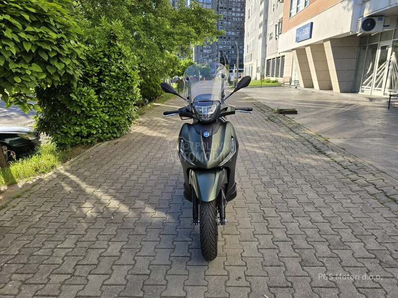 Piaggio Beverly 400 Hpe SPORT