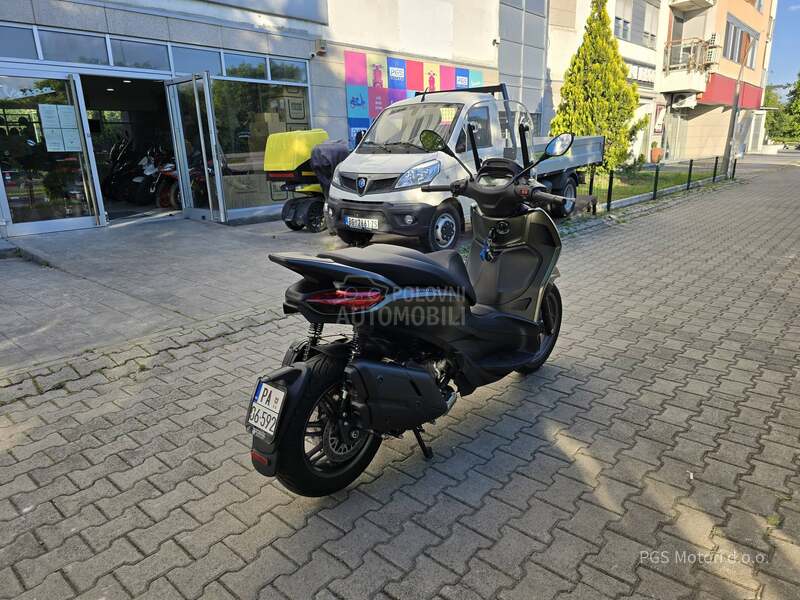 Piaggio Beverly 400 Hpe SPORT