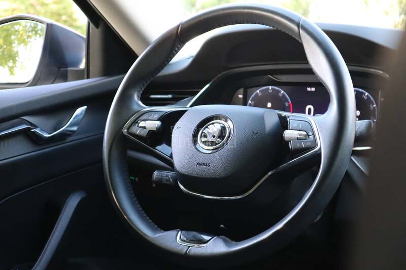Škoda Octavia 1.0 eTSI e-TEC DSG