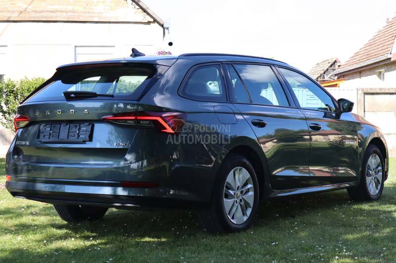 Škoda Octavia 1.0 eTSI e-TEC DSG