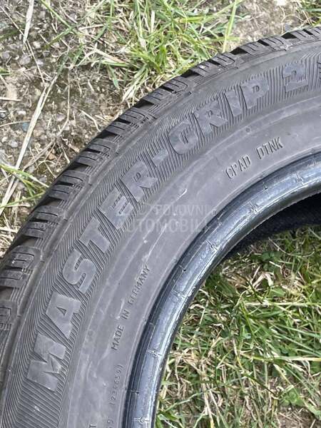 Semperit 185/65 R15 Zimska