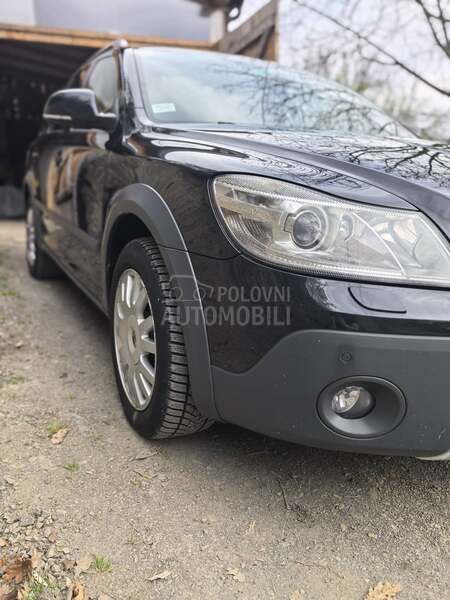 Škoda Octavia Scout dva Seta Alu