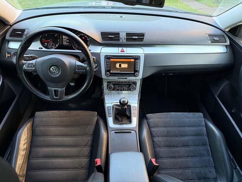 Volkswagen Passat B6 2.0TDI CR XEN/NAV CH