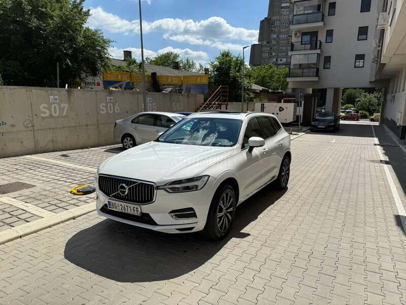 Volvo XC60 Inscription B4