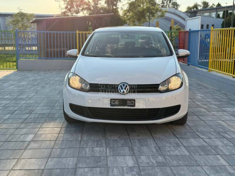 Volkswagen Golf 6 1.4 Bez Turba CH