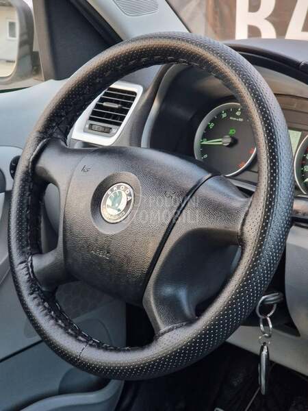 Škoda Roomster 1.2b TNG