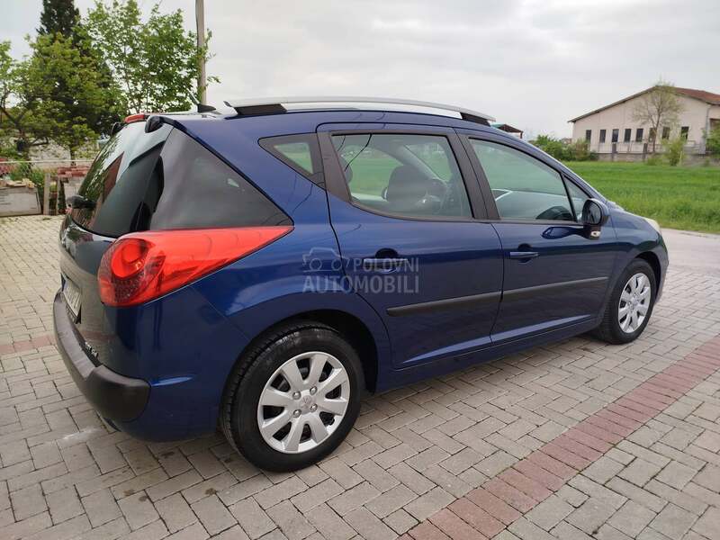 Peugeot 207 1.4 outdoor