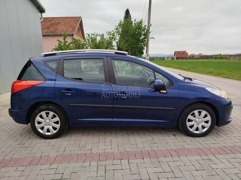 Peugeot 207 1.4 outdoor