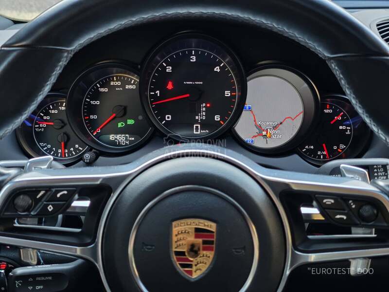 Porsche Cayenne 3.0