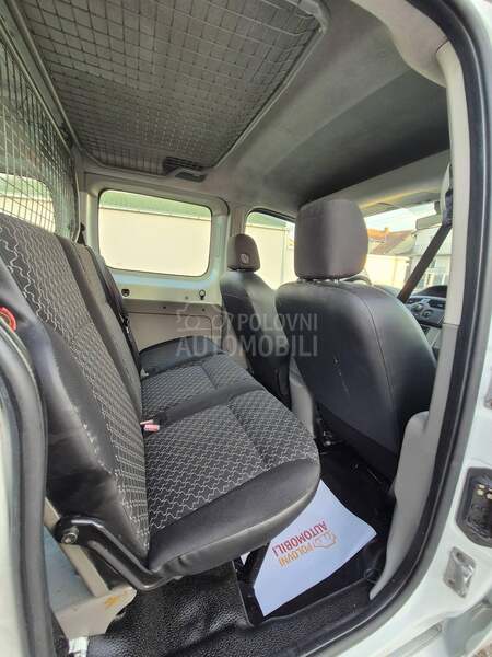 Renault Kangoo MAXI / 5 sedišta