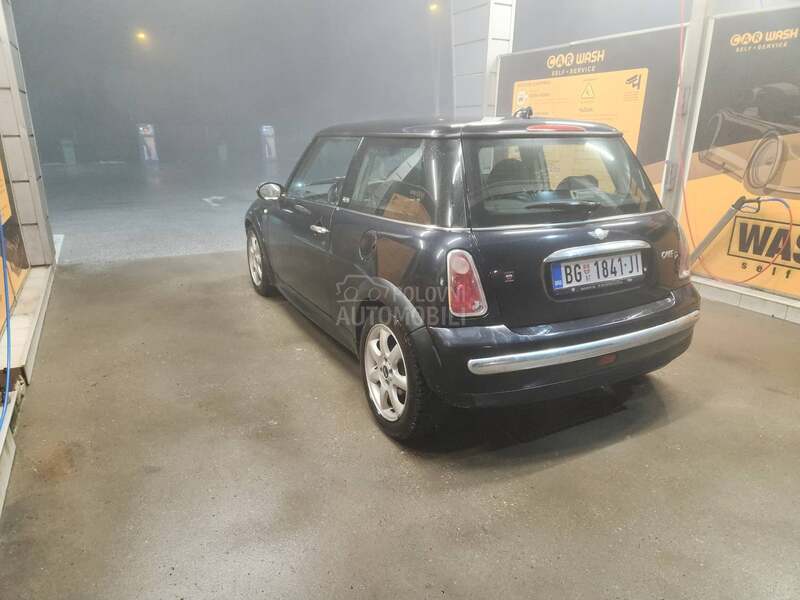 MINI One PARK LINE