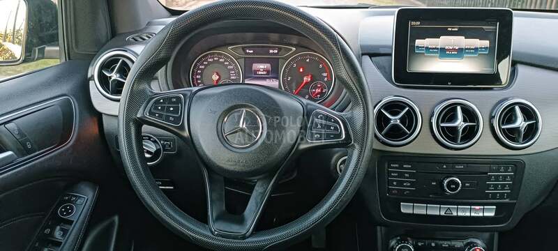 Mercedes Benz B 180 RESTAJLING