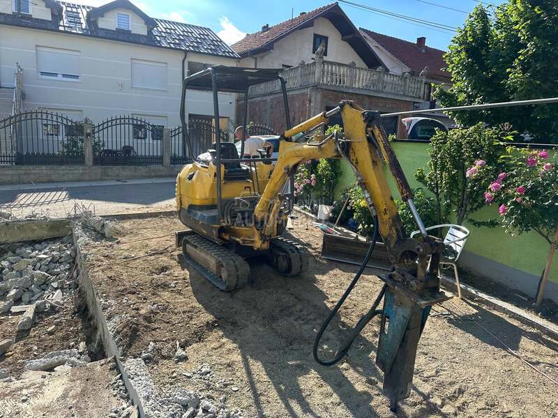 Komatsu Mini bager