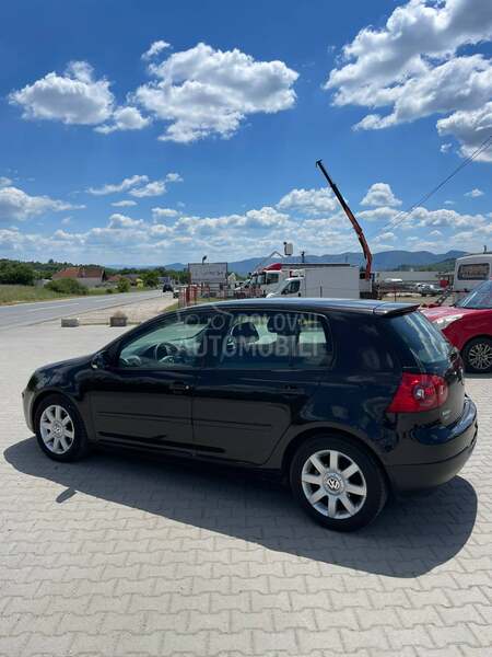 Volkswagen Golf 5 2.0 tdi