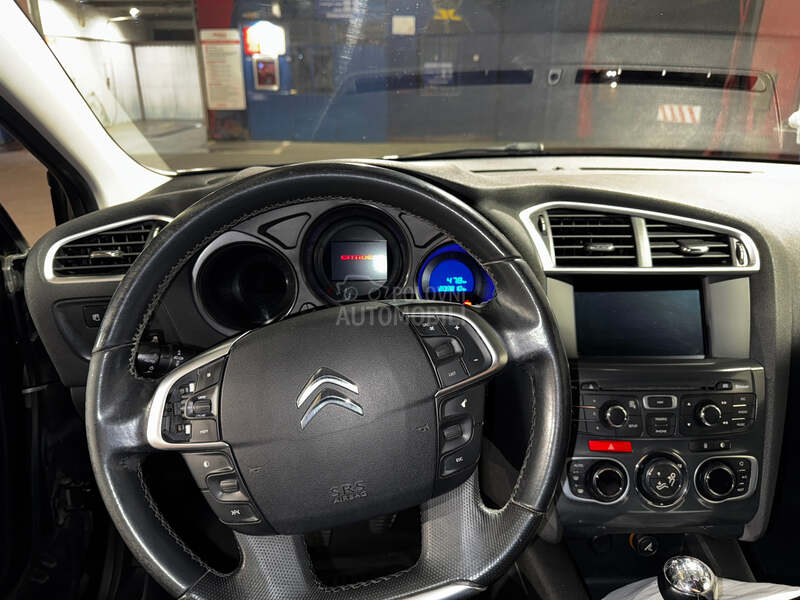 Citroen C4 1.6 HDI Exclusive