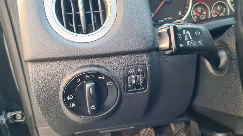 Volkswagen Tiguan 2.0TDI   4-MOTION