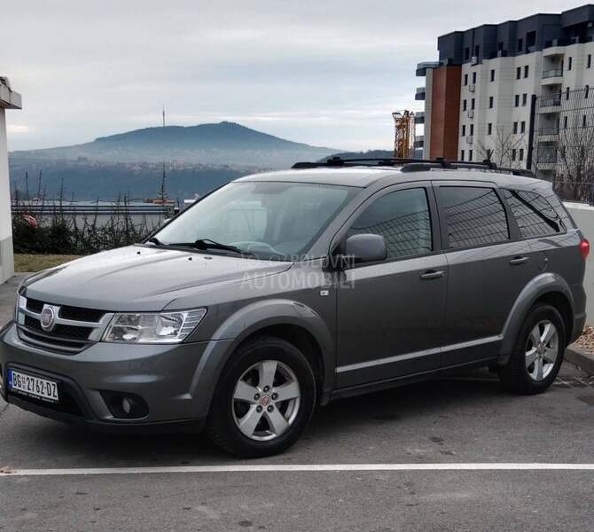 Fiat Freemont 