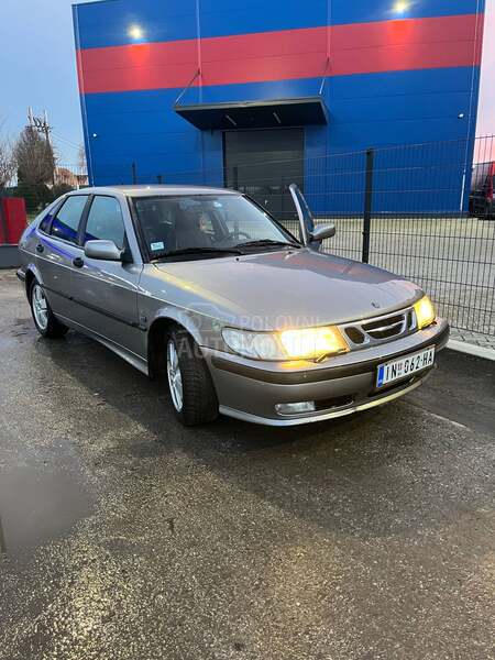 Saab 9-3 2.0