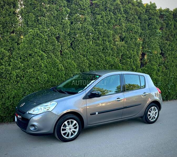 Renault Clio 100000 K M CH