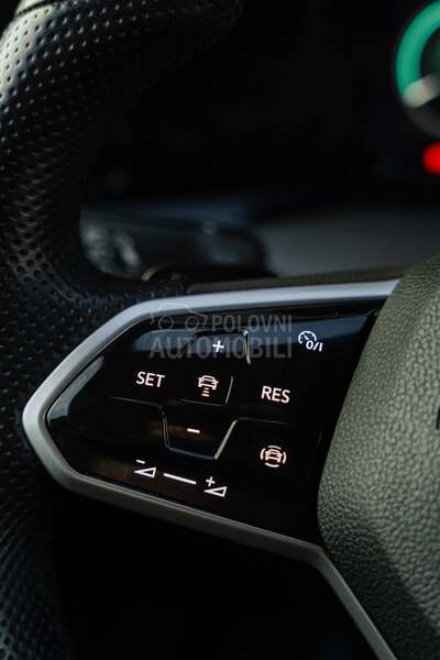 Volkswagen Golf 8 HUD/HARMAN/A.SOUND