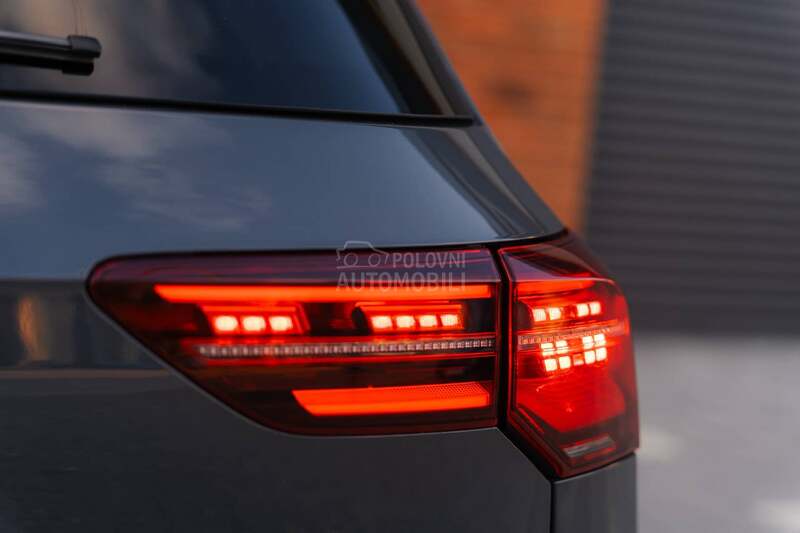 Volkswagen Golf 8 HUD/HARMAN/A.SOUND