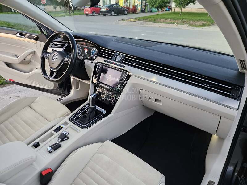 Volkswagen Passat B8 1.6 TDI R LINE