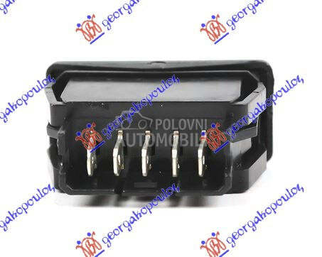 PREKIDAC U PREDNJIM VRATIMA (1